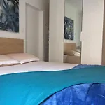 Le Crebillon